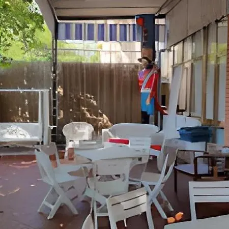 Delmare מלון לידו די קאמאיורה